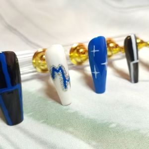 March Madness Nailset